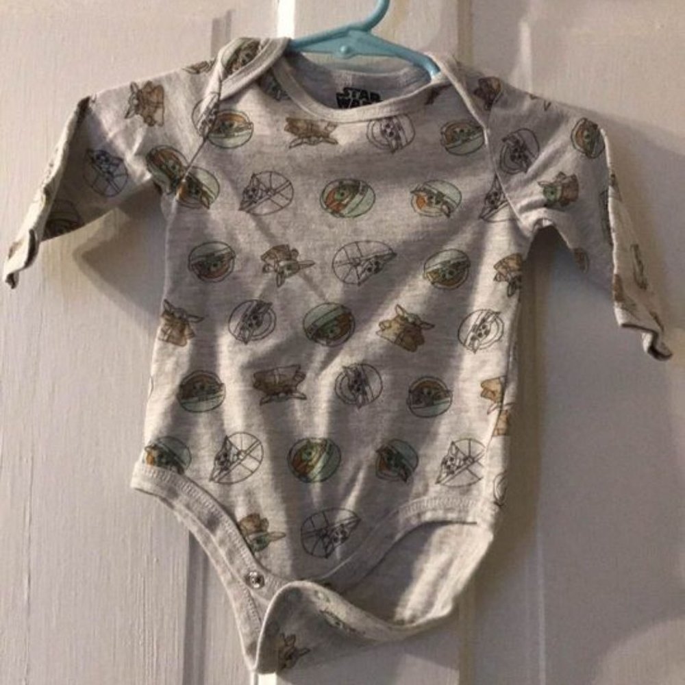 Star Wars Baby Yoda Onesie (Size 0-3 Months)